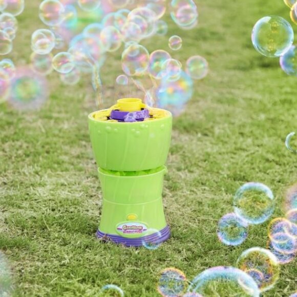 NEW Gazillion Bubble Machine with Solution Refill Birthday Party Supplies Green - Picture 1 of 14
